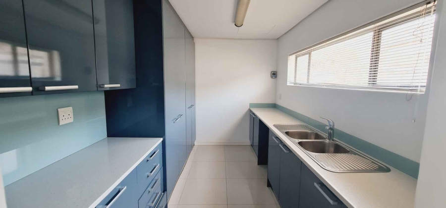 5 Bedroom Property for Sale in Baronetcy Estate Western Cape